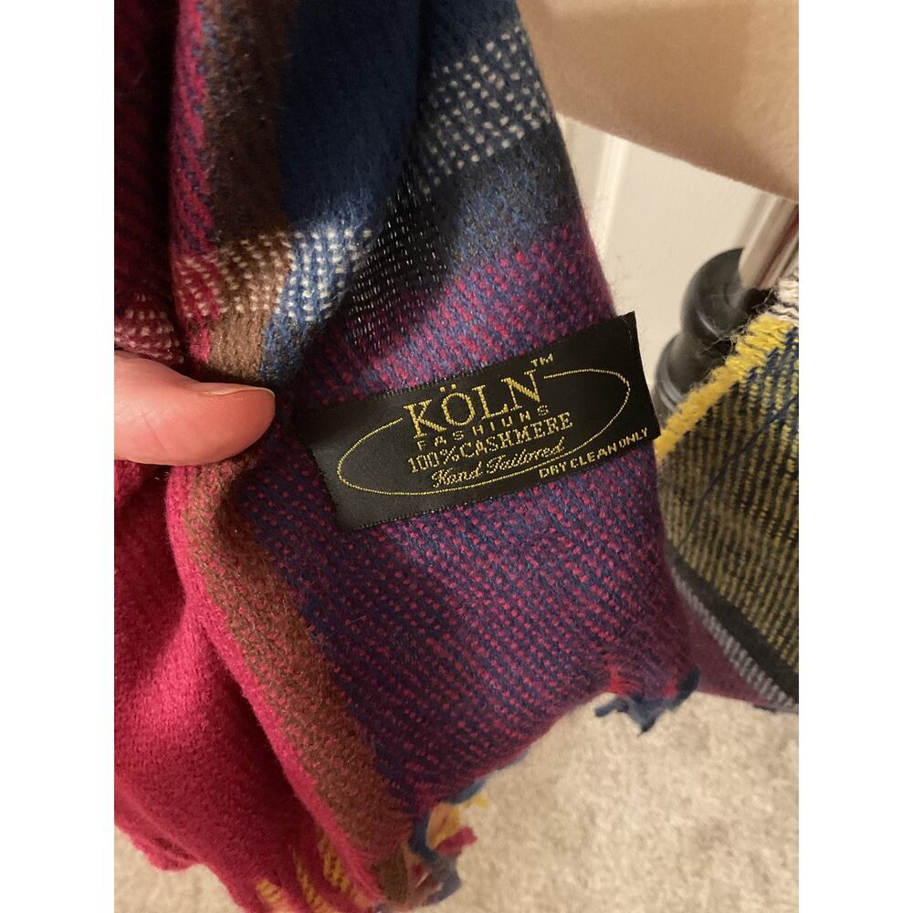 Koln Fashiuns 100% Cashmere Hand Tailored Multicolored Scarf - Picture 5 of 7